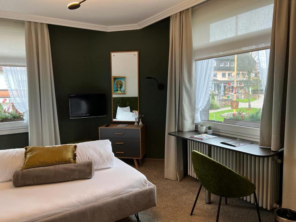 Hotel Schwarzwaldhof ฮินเทอร์ซาร์เทน ภายนอก รูปภาพ