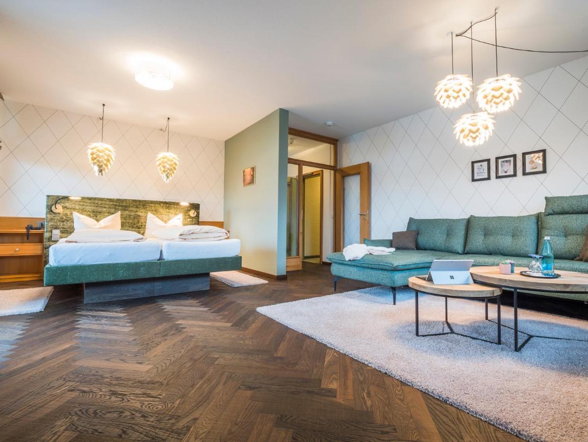 Hotel Schwarzwaldhof ฮินเทอร์ซาร์เทน ภายนอก รูปภาพ